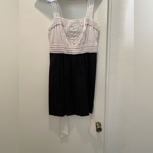 BCBG Maxazria women’s black dress size 04